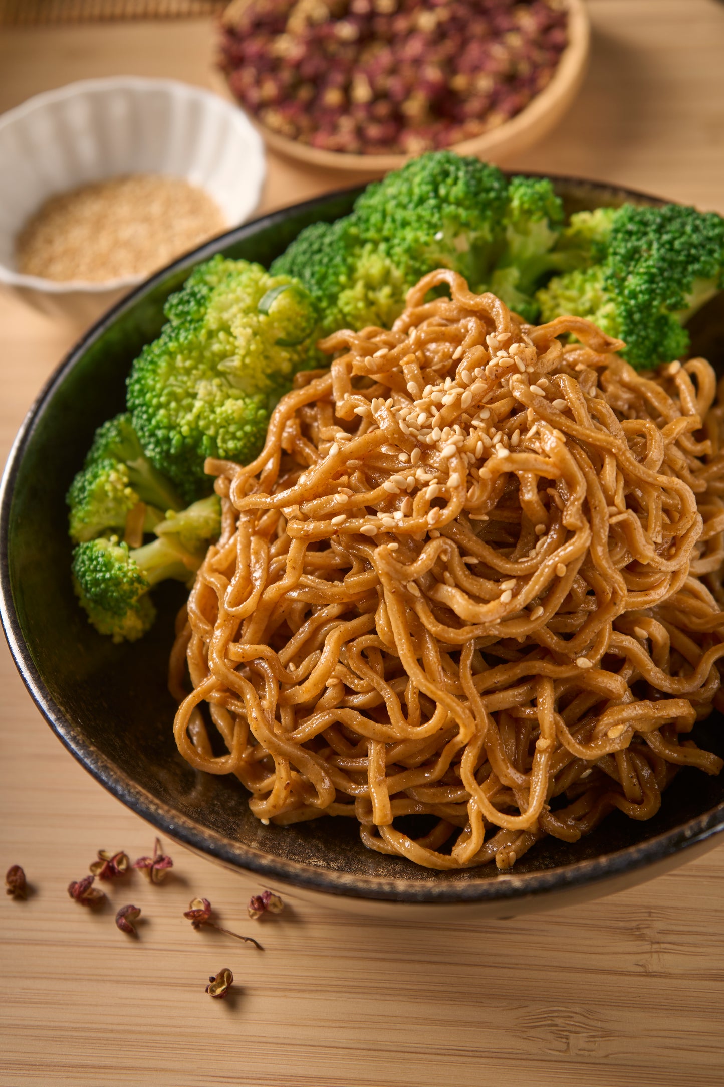 【預購4月陸續出貨】日日好食x愛啟兒聯名 日日暖心・動物時光 好控麵禮盒(超商限取2盒，超過請選宅配)